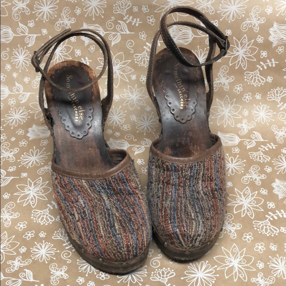 ❣️FREE w/Purchase!❣️ Sketchers Wooden Clogs Sz 8